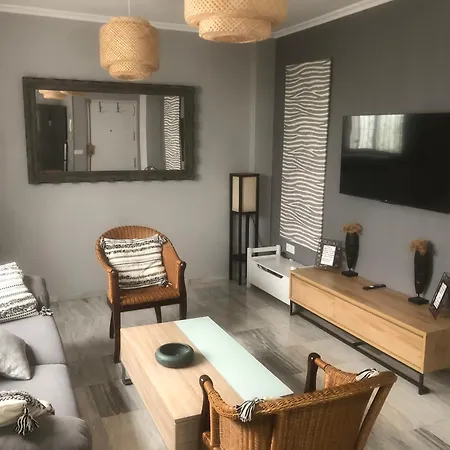 Apartamento En El Centro Totalmente Climatizado, Parking Gratuito Córdoba